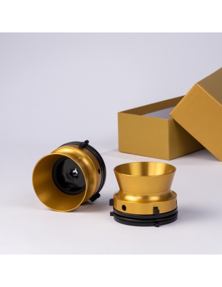 Adaptadores  NAB ¼” tipo Estudio en aluminio dorado RTM  (par)